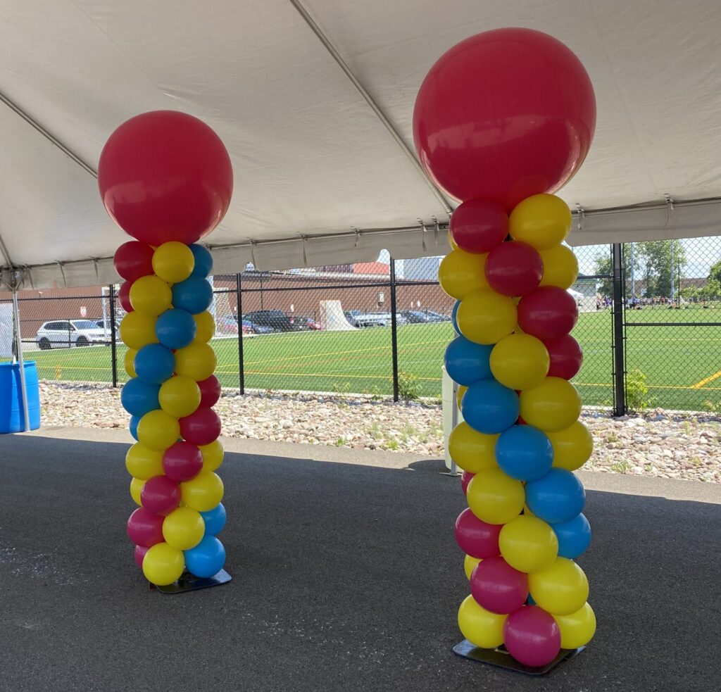 Balloon artist near me,. Balloon arch st louis, balloon artist st louis, balloon artists near me, balloon decoration, balloon decoration services, balloon decorations near me, balloon decorators near me, balloon garland, organic balloons, balloon decor st louis, balloon tower, balloon column