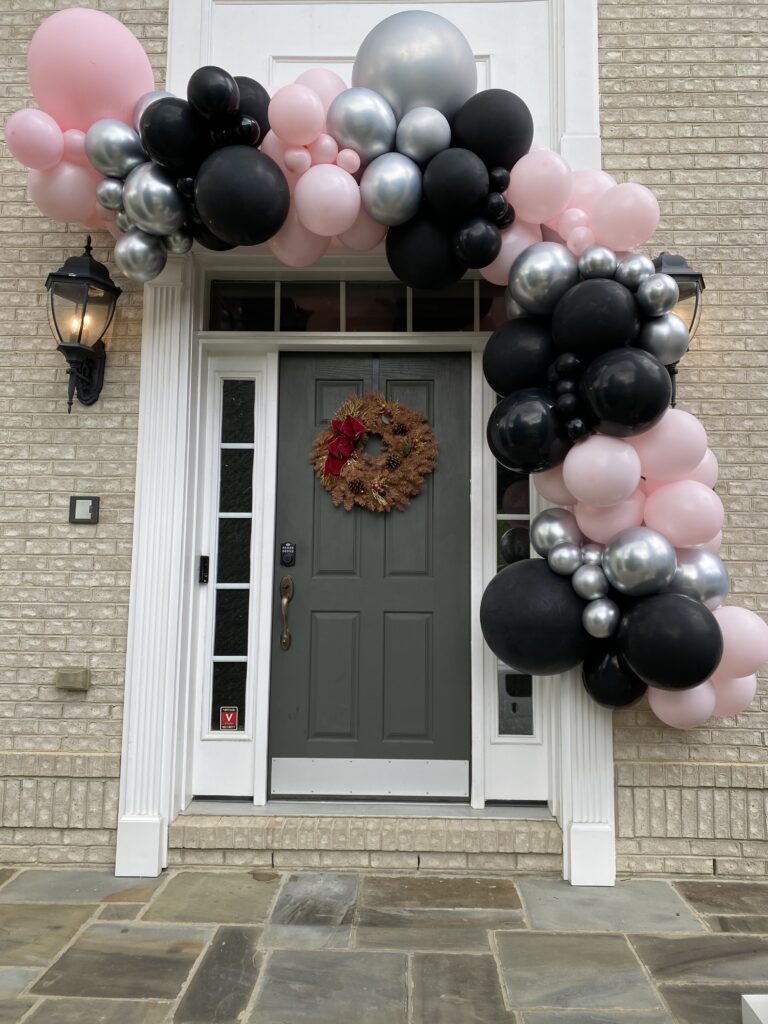 Balloon artist near me,. Balloon arch st louis, balloon artist st louis, balloon artists near me, balloon decoration, balloon decoration services, balloon decorations near me, balloon decorators near me, balloon garland, organic balloons