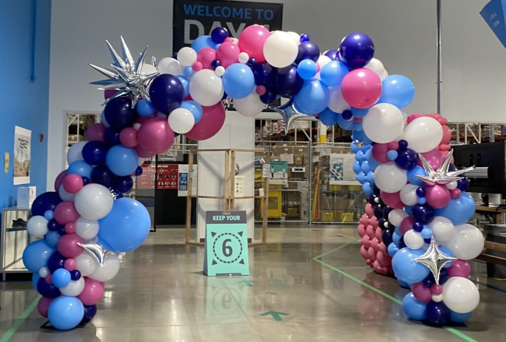 Balloon artist near me,. Balloon arch st louis, balloon artist st louis, balloon artists near me, balloon decoration, balloon decoration services, balloon decorations near me, balloon decorators near me, balloon garland, organic balloons