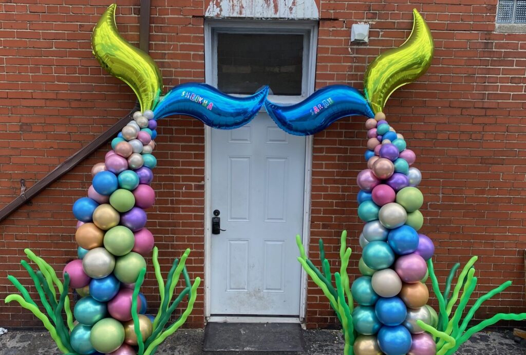 Balloon artist near me,. Balloon arch st louis, balloon artist st louis, balloon artists near me, balloon decoration, balloon decoration services, balloon decorations near me, balloon decorators near me, balloon garland, organic balloons, balloon decor st louis, balloon tower, balloon column