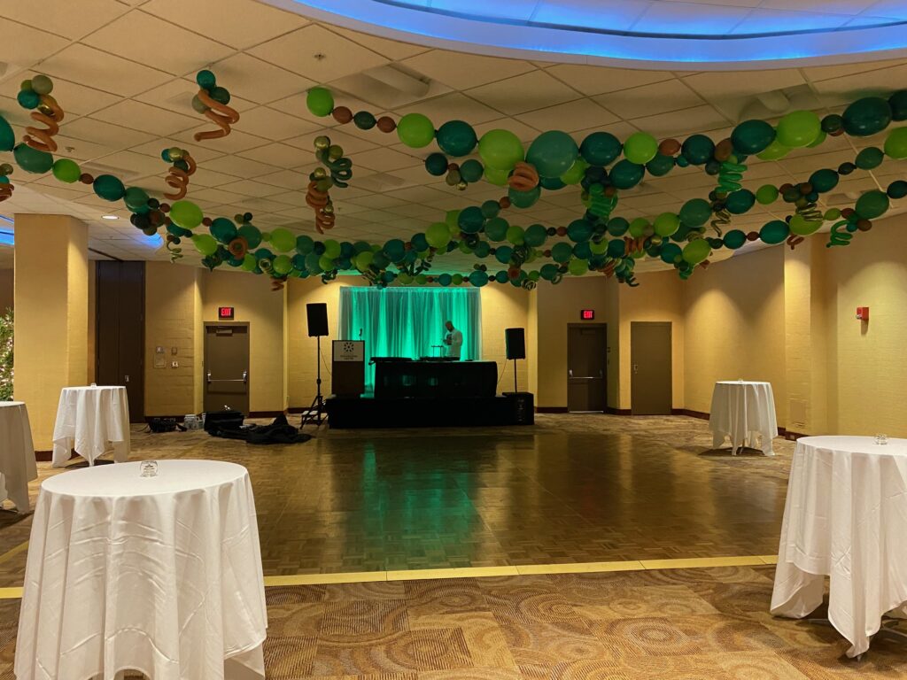 Balloon artist stl, Balloon arch st louis, balloon artist st louis, stl balloon artists, stl balloon decoration, balloon decoration services st louis, balloon decorations stl, balloon decorators st louis, balloon garland, organic balloons, balloon decor st louis, balloon tower, balloon column, balloon number, number balloons, prom decorations, prom balloons, st louis prom, prom ceiling decorations, dance floor decor, dance floor balloons