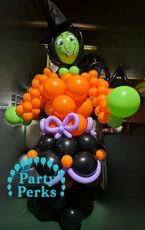 halloween balloon decor St Louis, Halloween decor St Charles, Custom balloon decor, balloon witch, spooky balloons